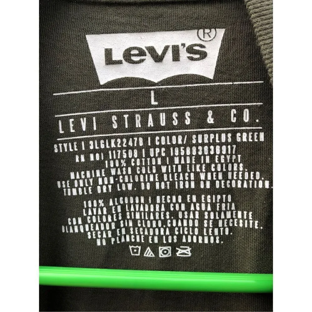 Levi’s Long Sleeve Large (L) Horse Sunset T-Shirt